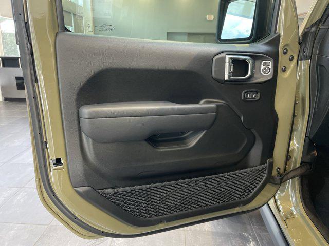 new 2025 Jeep Wrangler car, priced at $46,475