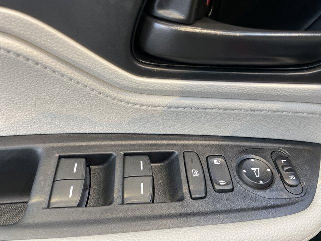 used 2025 Honda Odyssey car, priced at $43,659