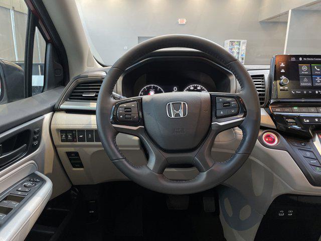 used 2025 Honda Odyssey car, priced at $43,659