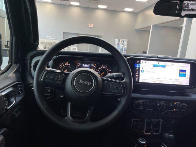 new 2025 Jeep Gladiator car, priced at $43,480