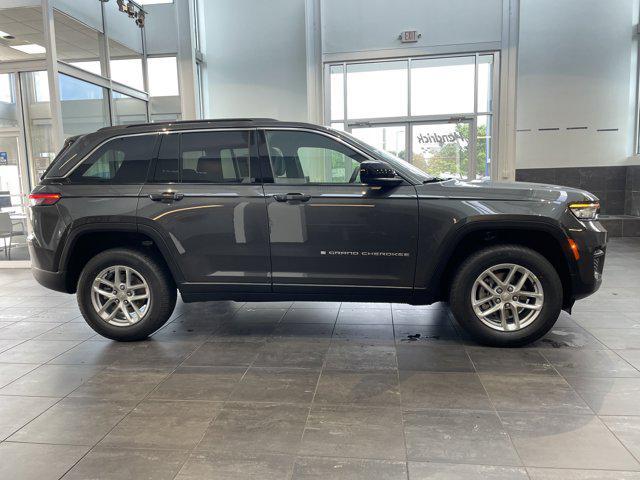 new 2025 Jeep Grand Cherokee car, priced at $40,522
