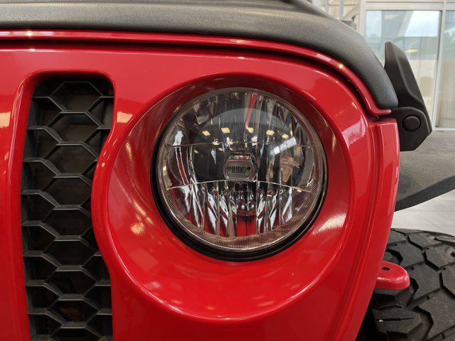 used 2020 Jeep Gladiator car, priced at $34,034