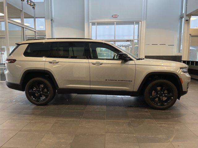 new 2025 Jeep Grand Cherokee L car, priced at $50,007