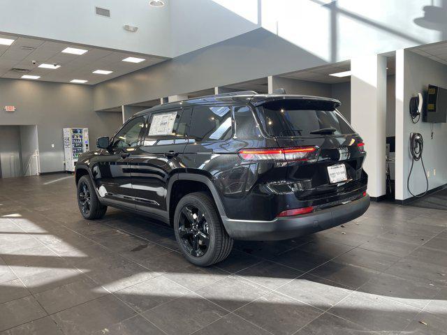 new 2025 Jeep Grand Cherokee L car, priced at $43,375