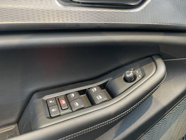 new 2025 Jeep Grand Cherokee L car, priced at $43,375