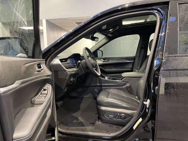 new 2025 Jeep Grand Cherokee L car, priced at $46,335