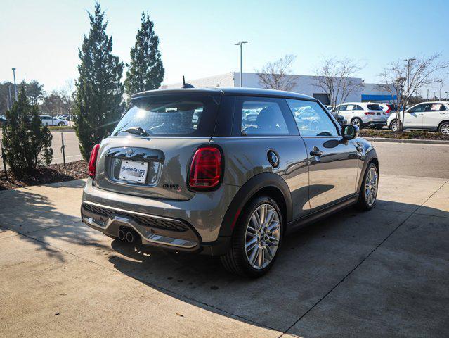 used 2023 MINI Hardtop car, priced at $25,986