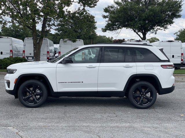 new 2024 Jeep Grand Cherokee car, priced at $45,440