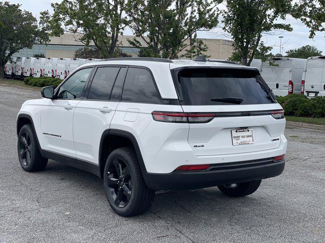 new 2024 Jeep Grand Cherokee car, priced at $45,440