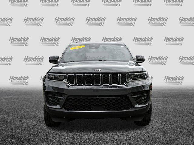 used 2024 Jeep Grand Cherokee car, priced at $31,428