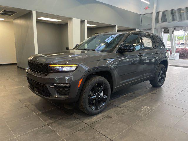 new 2025 Jeep Grand Cherokee car, priced at $51,160