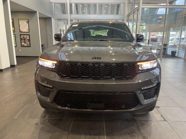 new 2025 Jeep Grand Cherokee car, priced at $51,160