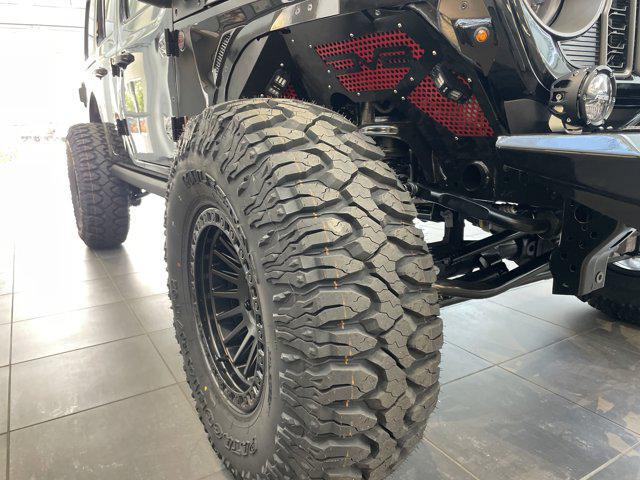 new 2025 Jeep Wrangler car, priced at $74,368