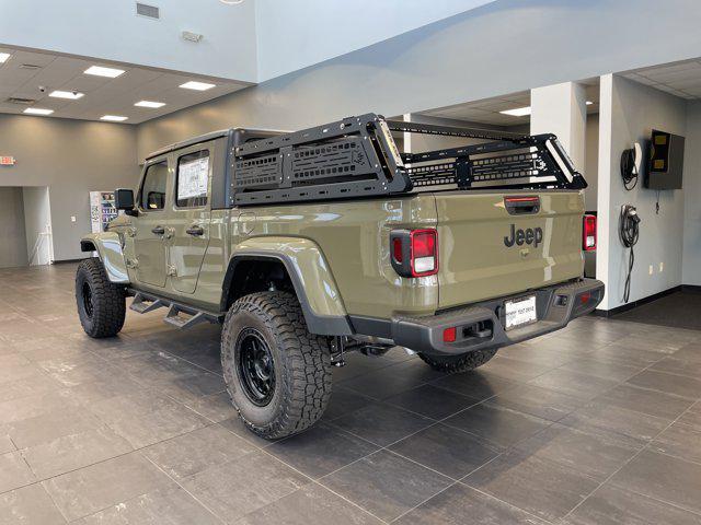 new 2025 Jeep Gladiator car, priced at $42,680