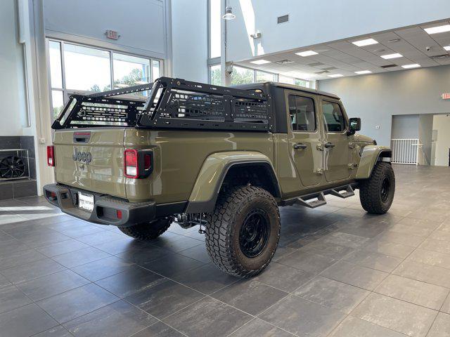 new 2025 Jeep Gladiator car, priced at $42,680