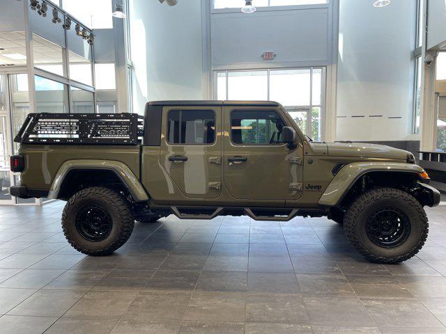 new 2025 Jeep Gladiator car, priced at $42,680