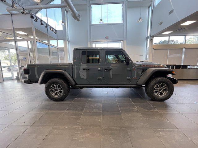 new 2025 Jeep Gladiator car, priced at $56,460