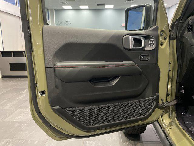 new 2025 Jeep Wrangler car, priced at $62,660