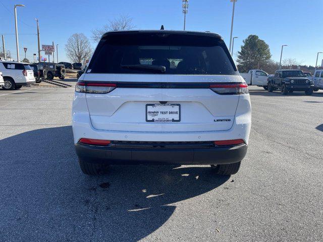 new 2025 Jeep Grand Cherokee car, priced at $49,865