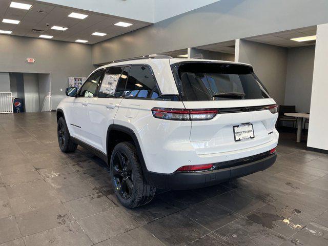 new 2025 Jeep Grand Cherokee car, priced at $48,365