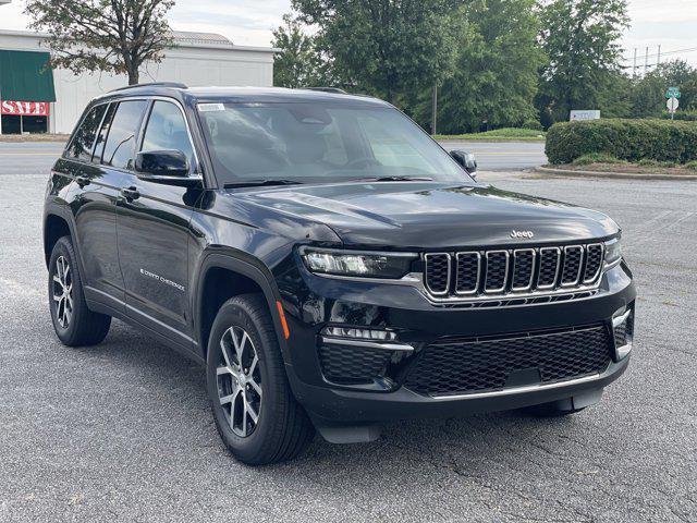 new 2024 Jeep Grand Cherokee car, priced at $43,295