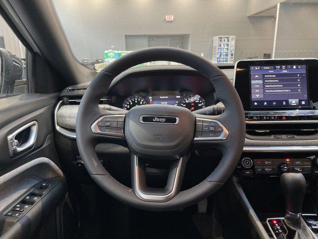 new 2025 Jeep Compass car, priced at $28,915