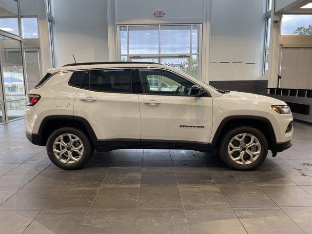 new 2025 Jeep Compass car, priced at $27,868