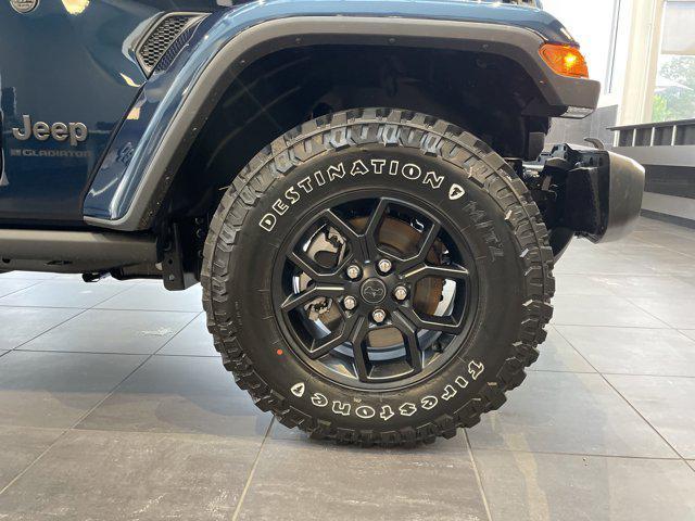 new 2025 Jeep Gladiator car, priced at $44,187