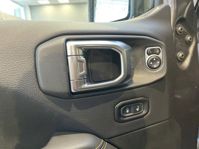new 2025 Jeep Wrangler car, priced at $57,715