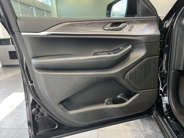new 2025 Jeep Grand Cherokee L car, priced at $50,560