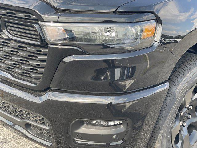 new 2025 Ram 1500 car, priced at $43,421