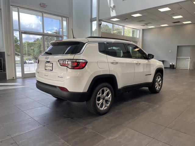 new 2025 Jeep Compass car, priced at $28,915
