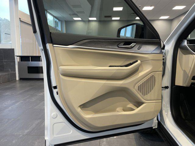 new 2025 Jeep Grand Cherokee L car, priced at $51,415