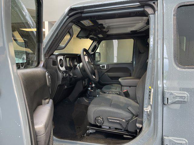 new 2025 Jeep Gladiator car, priced at $47,863