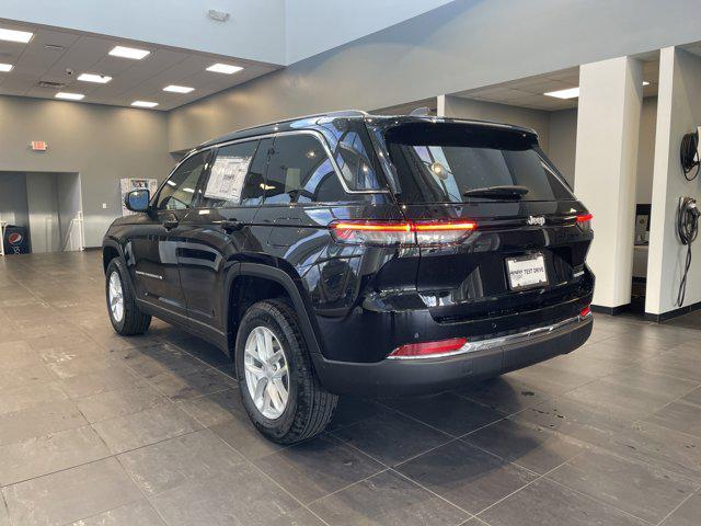 new 2025 Jeep Grand Cherokee car, priced at $38,603