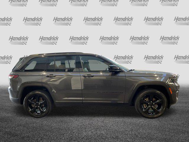 used 2024 Jeep Grand Cherokee car, priced at $31,283