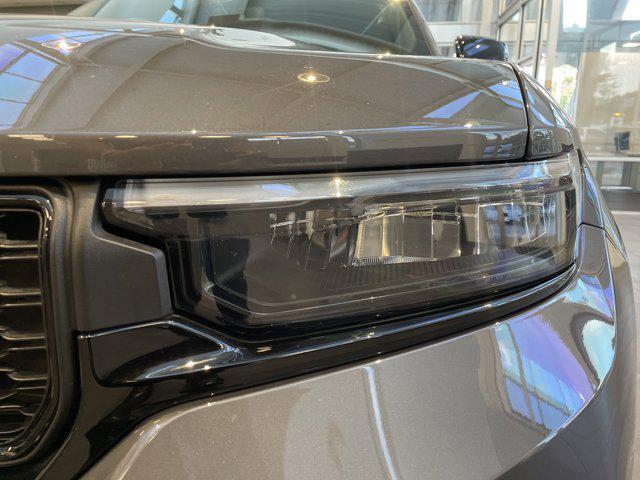 used 2024 Jeep Grand Cherokee car, priced at $31,283