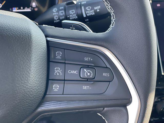 used 2025 Jeep Grand Cherokee car, priced at $32,993