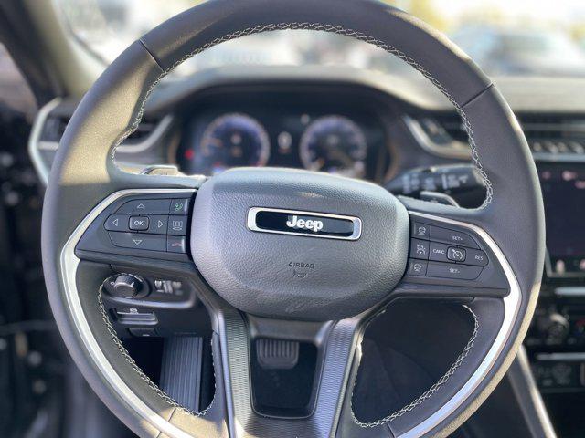 used 2025 Jeep Grand Cherokee car, priced at $32,993