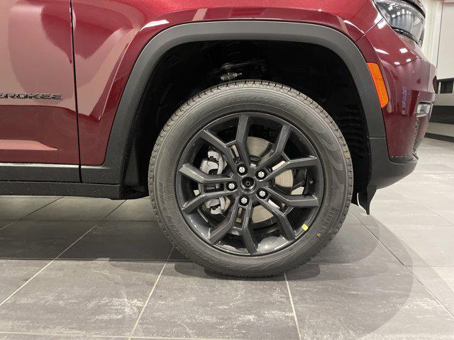 used 2025 Jeep Grand Cherokee L car