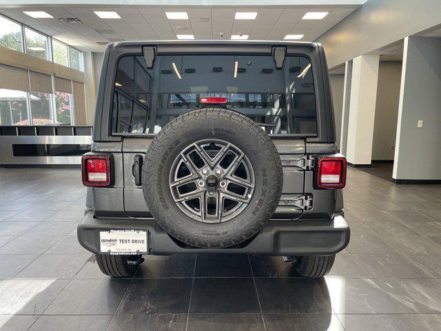 new 2025 Jeep Wrangler car, priced at $40,405