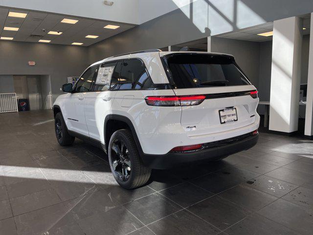 new 2025 Jeep Grand Cherokee car, priced at $47,815