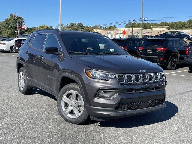 new 2024 Jeep Compass car, priced at $31,999