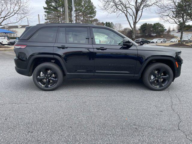 new 2025 Jeep Grand Cherokee car, priced at $50,460