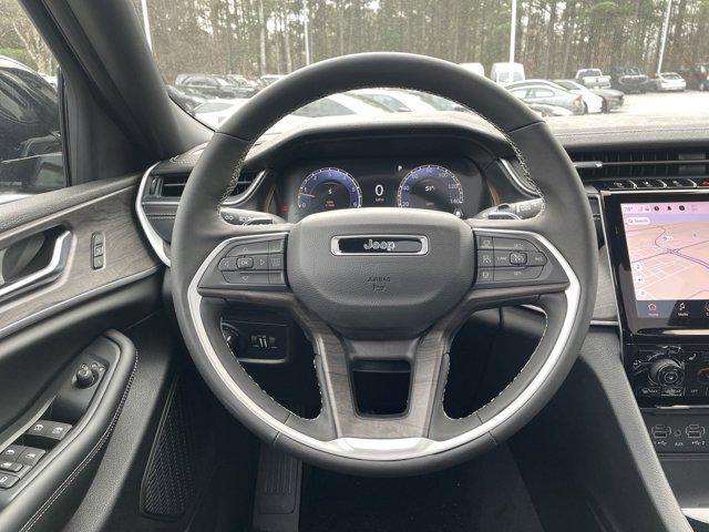 new 2025 Jeep Grand Cherokee car, priced at $50,460