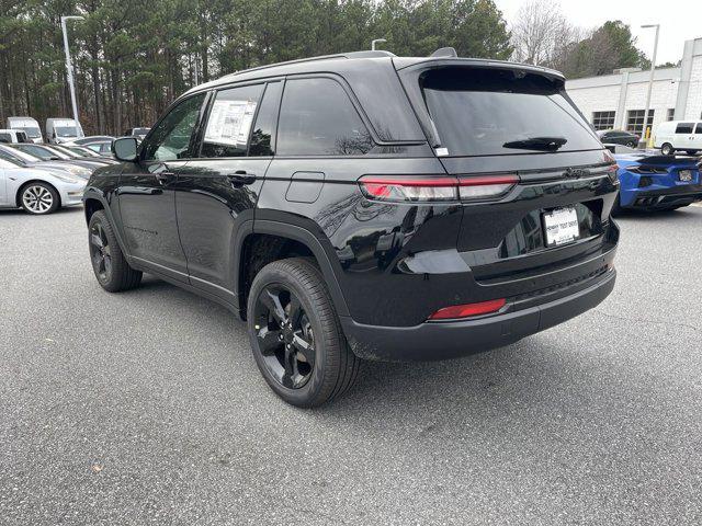 new 2025 Jeep Grand Cherokee car, priced at $50,460