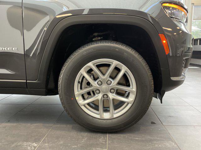 new 2025 Jeep Grand Cherokee L car, priced at $42,179