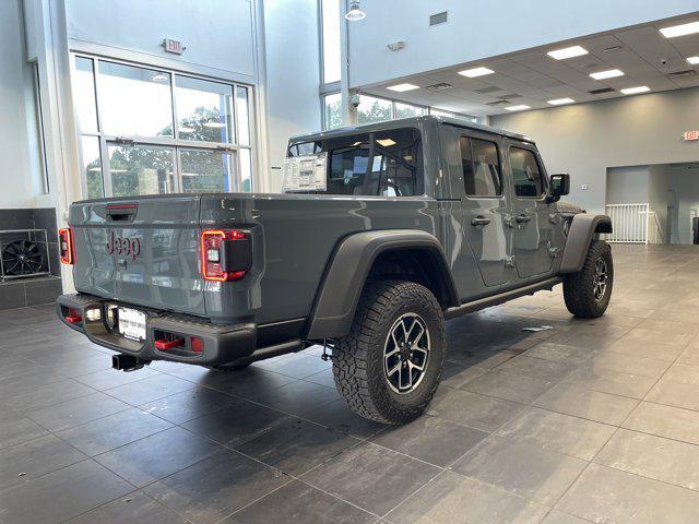 new 2025 Jeep Gladiator car, priced at $51,975