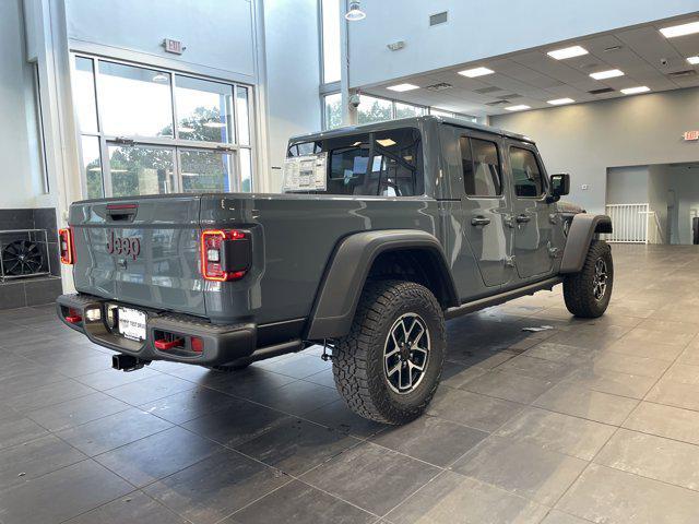new 2025 Jeep Gladiator car, priced at $49,600