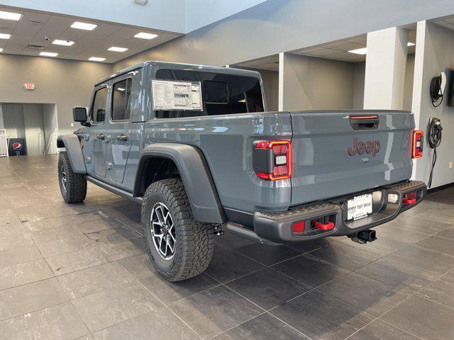 new 2025 Jeep Gladiator car, priced at $51,975
